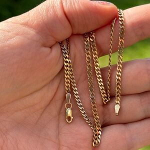 Solid 9ct Gold Flat Curb Chain 16” long 7.2g